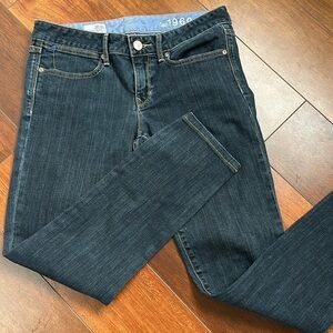 Gap Women’s Jeans Size 28/6L Cropped Dark Wash Jeans